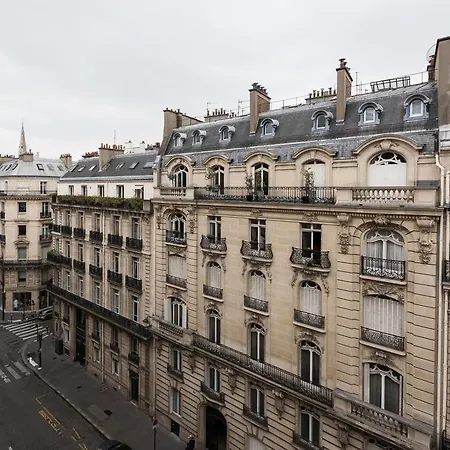 Apartment Chaillot *