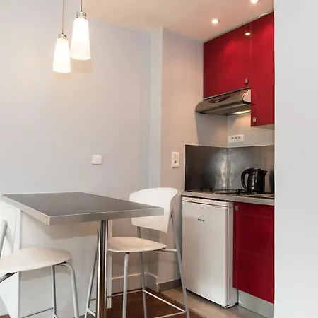 Apartment Chaillot *